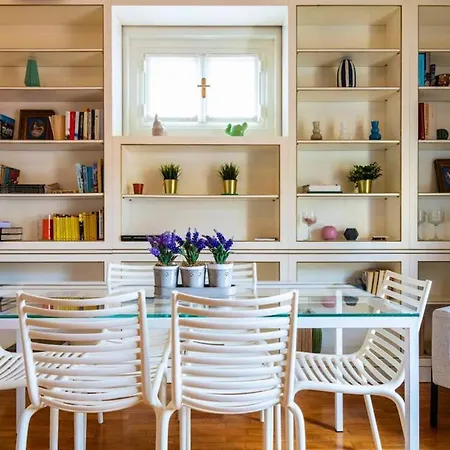 Classy Milanese Near Sforza Castle Апартаменты